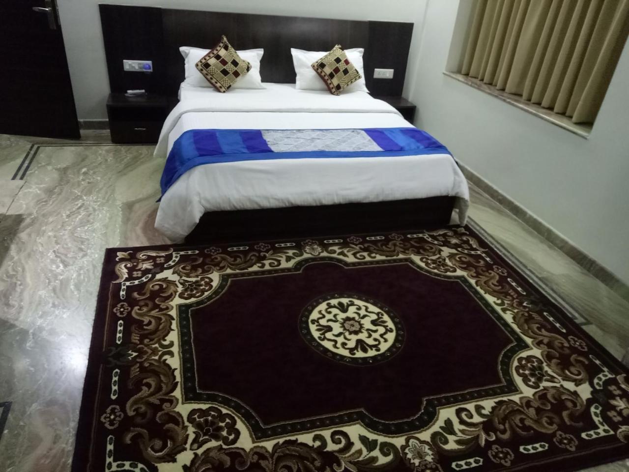 Singh Villa Калькутта Экстерьер фото