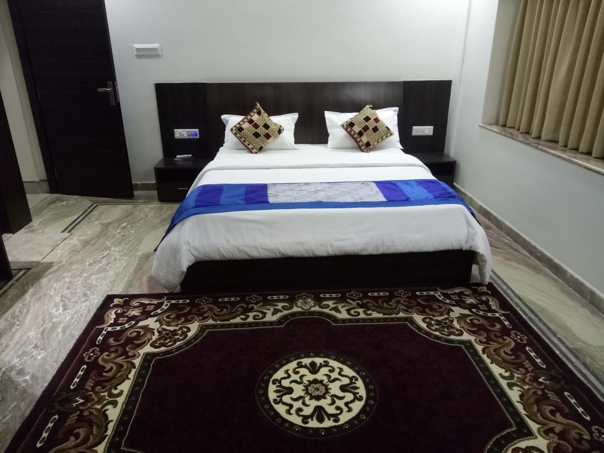 Singh Villa Калькутта Экстерьер фото
